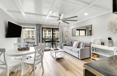 Folly Field Condo | 1st Floor Perfection - Beach and Tennis Oceanfront Resort - Like New - C145