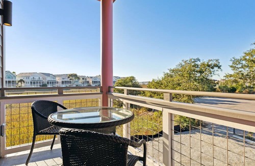 Folly Beach Hotel | Boutique Hotel Folly Room 9: King Studio with a deck - sunset views over Folly River