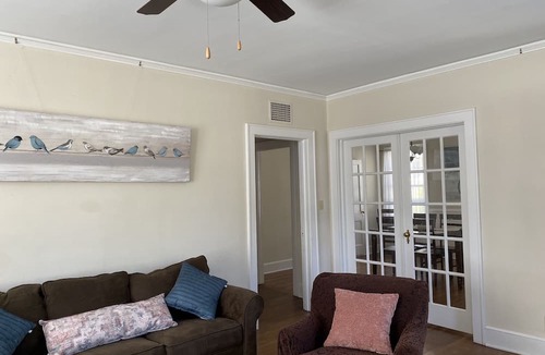 Sumter House | Beautiful 1930s brick home in historic district.