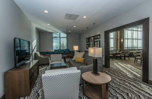 Mount Pleasant Condo | Free Breakfast Buffet. Outdoor Pool. Great Location!