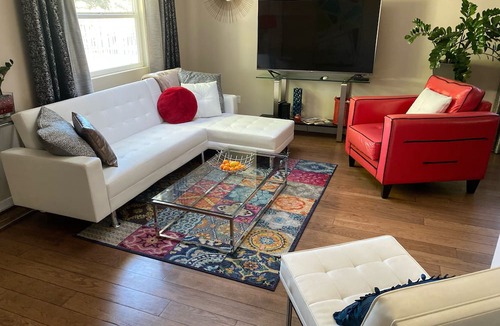 West Hollywood House | Chic Modern 2bed2bath house 195 p nt West Hollywood min 30days min/60days max