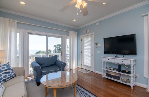 Edisto Island Condo | The Retreat 5B “Edisto Blessing” | Edisto Beach Ocean View Condo | Private Balcony + Pool Access