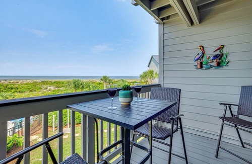 Beachwalk Condo | St Helena Island Condo - 1/2 Mi to Beach