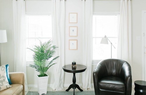Historic District - North Apartment | Modern Pet Friendly Garden Home Walking Distance to River by Lucky Savannah