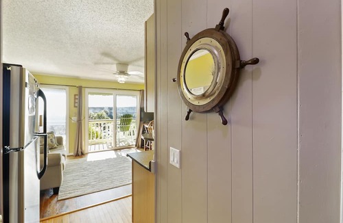 Isle of Palms Condo | Front beach sea cabin with amazing view, pool access, beach access, and pier!