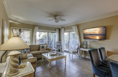 South Beach Condo | 1855 Beachside Tennis - Gorgeous Views of Calibogue Sound!