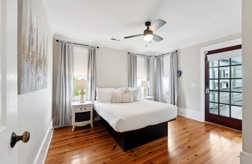 Cannonborough Elliotborough Apartment | Downtown 3BR with New Private Plunge Pool and Garden