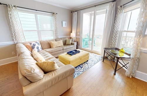 Folly Beach Condo | 3BR/3BA Oceanfront Perfection~2 Perfect