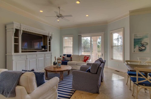 Palmetto Dunes House | Private Beach House with Bunk Beds & Elevator