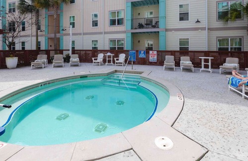 Goose Creek Condo | Spacious 3BR in Pet Friendly Walkable Resort with a Pool