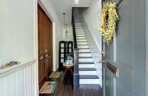 Beach Institute Apartment | The Whale Loft | Historic Charm + Balcony