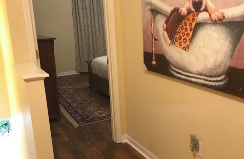 Oxford Condo | Enjoyable 2-bedroom condo with AC in charming Oxford 1 mile from the stadium.