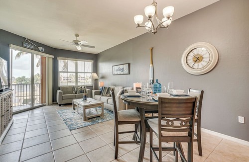 Burnt Store Marina Condo | Bayfront Punta Gorda Condo Rental w/Pool Access!