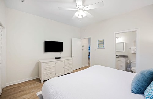 Kiawah Island Condo | Upgraded PARKSIDE Villa- modern decor and pet friendly!