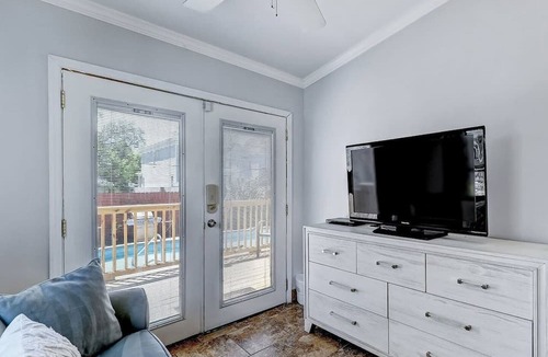 Beach Institute Condo | Historic Savannah Condo, Sleeps 6, Pool, Dogs Ok
