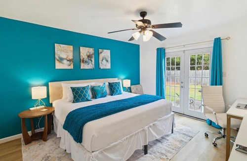 Pooler House | Little Gem- Near Airport & Savannah-Updated 3BR Ranch Home - Hot Tub & Game Rm