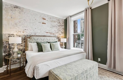 Historic District - North Condo | NEW REMODEL Chalmers and Franklin Combination at the Historic TA Bryson House