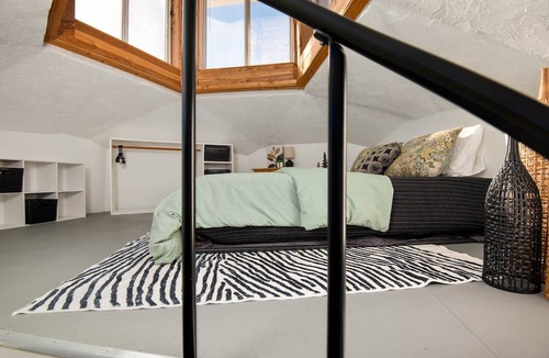Harrison House | Dome House on Bear Creek - Hot Tub - 20 acres of Bear Creek Frontage - Secluded