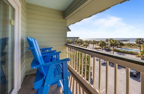 Isle of Palms Condo | Beautiful Newly Renovated Condo with Exceptional Views! *Unit 329*