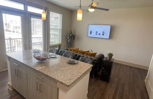 Lawrenceville Apartment | Spacious apartment with a baseball field view also pool view