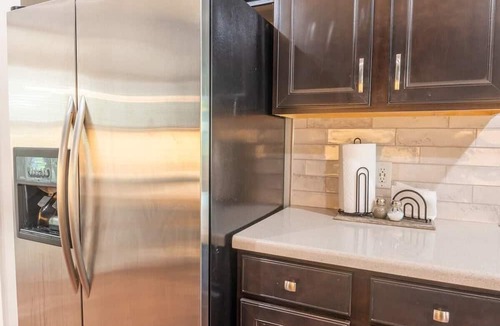 North Charleston House | Lady Liberty: Park Circle Charm + Modern Home!
