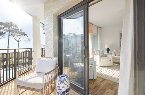 South Beach Condo | Oceanfront, 2nd Floor, Updated, Open Plan & Super Stylish