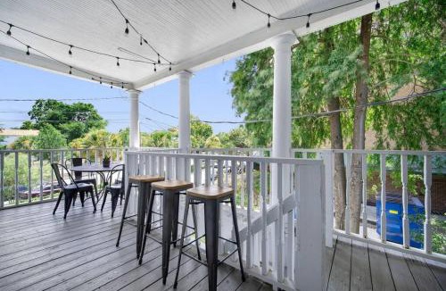 Westside House | Lovely & Historical 3BR - Balcony - Central Location