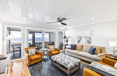 Isle of Palms Apartment | Beach Club Villa 32 - Newly Renovated! Direct Oceanfront