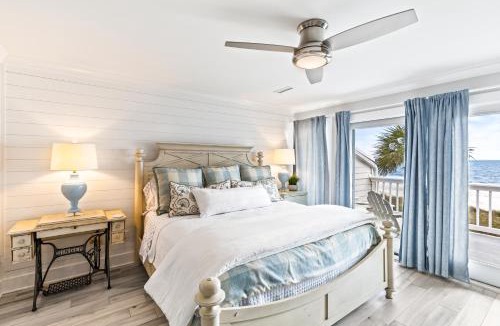 Isle of Palms Apartment | Beach Club Villa 32 - Newly Renovated! Direct Oceanfront