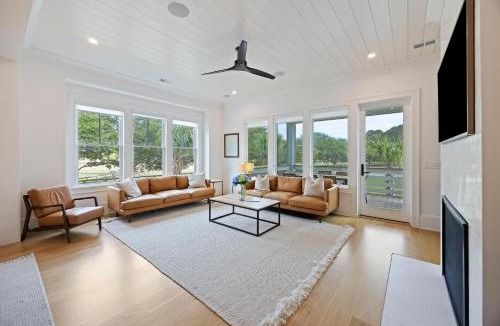 Seabrook Island House | SI2211: 2211 Seabrook Island Road