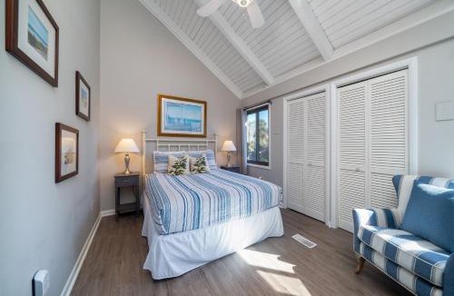 Sealoft Villas House | 929 Sealoft Villa