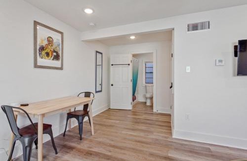 South 7th Ward Apartment | Cute 1bed 1bath 4 blocks from French Q and steps to Jazz & music venues