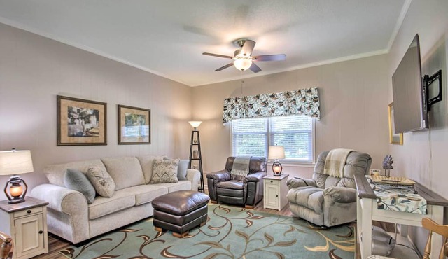 Family Home w/Fire Pit, 2 Mi to Lake Access