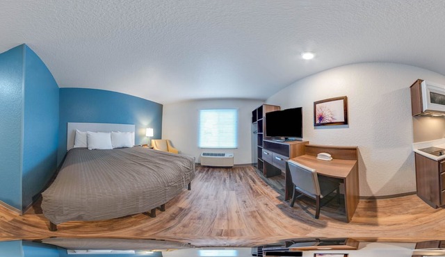 WoodSpring Suites Davenport FL