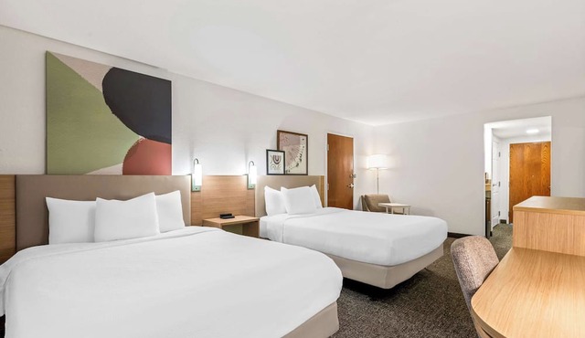 Spark by Hilton Port Wentworth Savannah