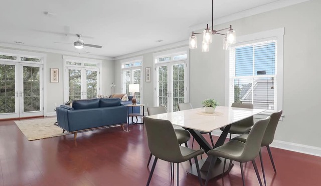 13 Condos in the Historic District Entire Building The Juliette by Avantstay