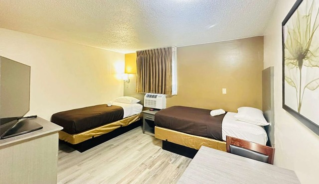 Suburban Studios Abercorn