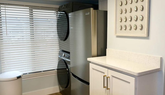 Newly Renovated! Marsh & Ocean View Steps to Beach and Pool.
