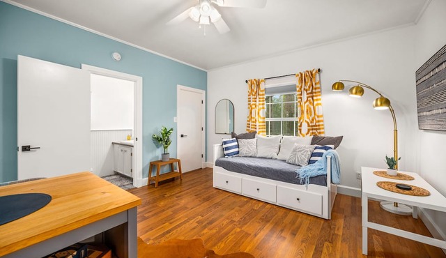 Luxury in the Park, King Beds, Washer & Dryer