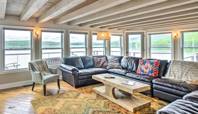 Stunning Enfield Home w/Deck & Boat Dock! in Enfield