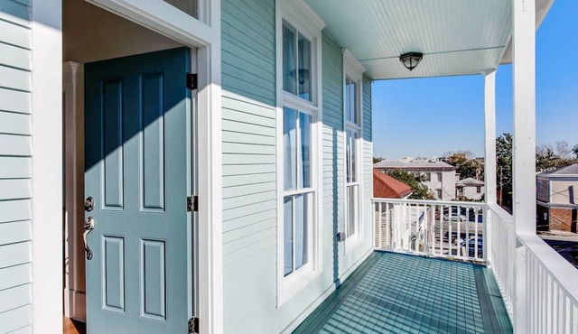 High Style, Fun Decor, Awesome Location! 117D by Forsyth Park
