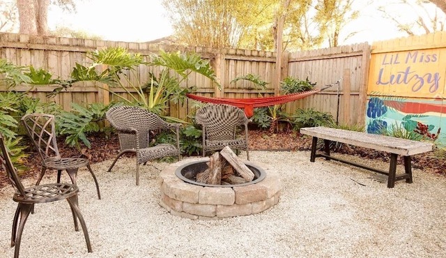 Cozy Glamping Retreat Sleeps 4 Family Fun or Romantic Getaway
