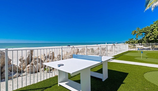 Anna Maria Grand: Gulf Front! On the Beach! Sleeps 22 by Anna Maria Life Vacation Rentals