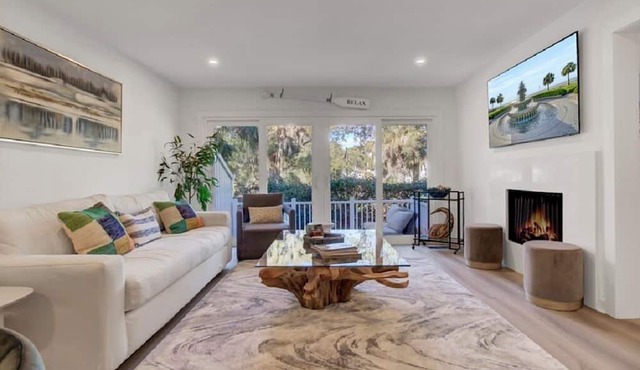 Award-Winning Resort Amenities | Racquet Club Villa 43
