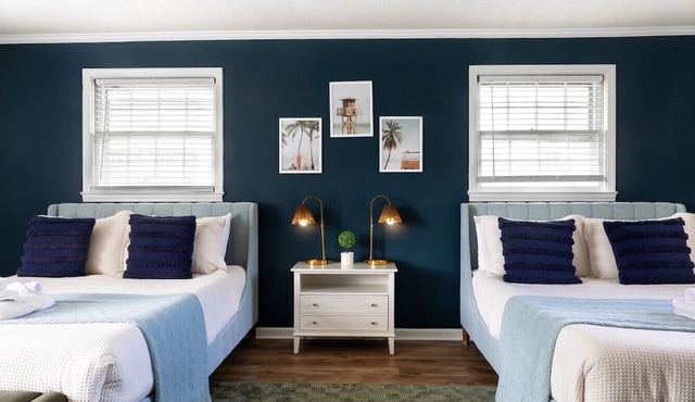 Savannah Retreat with Pool|Golf|Hot tub|Pet+|Sleeps 14