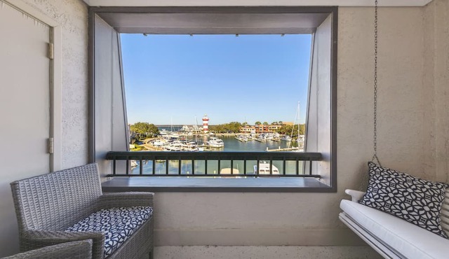 Penthouse condo overlooking Harbour Town Yacht Club