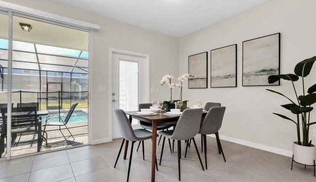 4058 LA - Windsor Paradise Escape