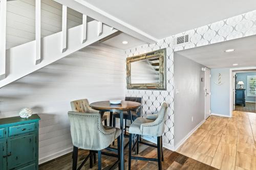 Seagrove Villa 11C - Oceanfront View! Center of Resort!